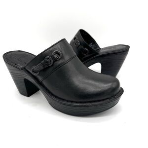 Born Black Leather Platform Clog Mules Size 8